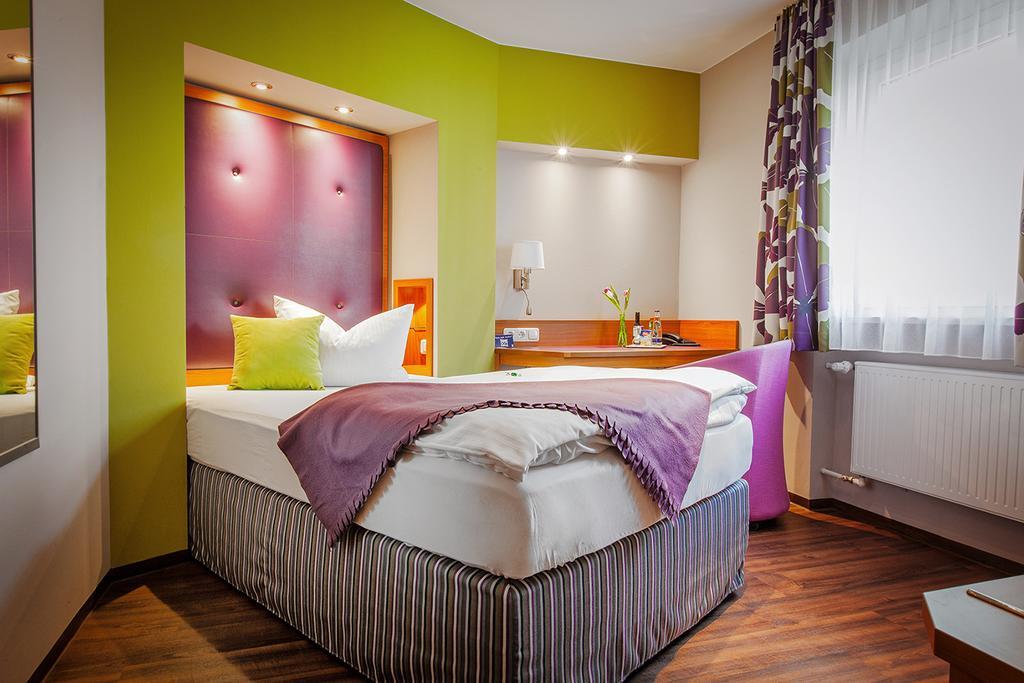 Hotel Am Turm Kaufbeuren Bilik gambar