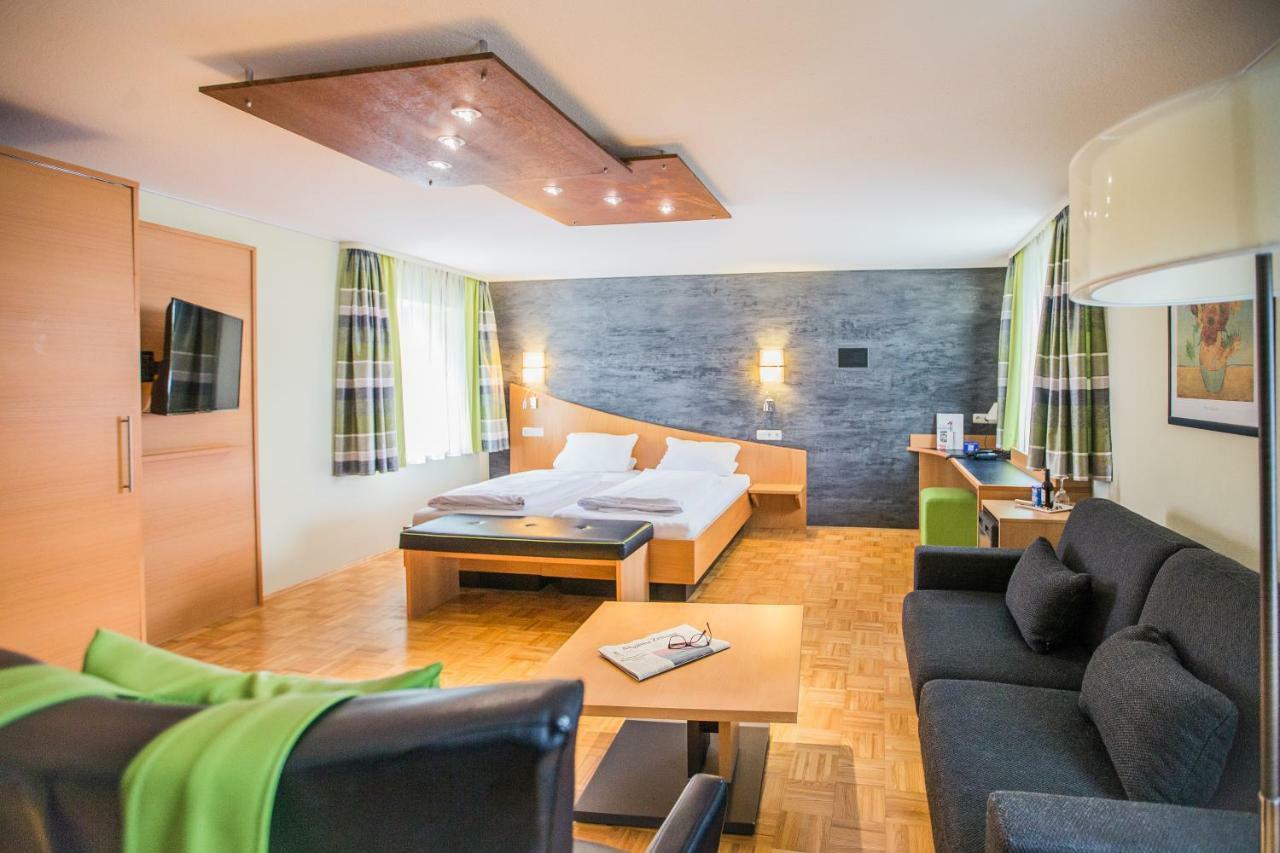 Hotel Am Turm Kaufbeuren Luaran gambar